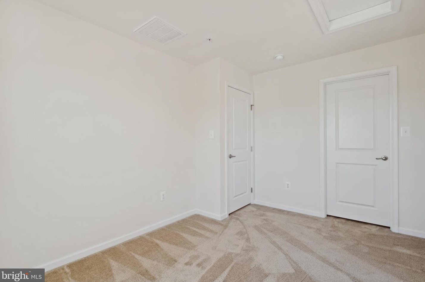 5638 Barnstormers Ln, Waldorf MD  20602 exterior