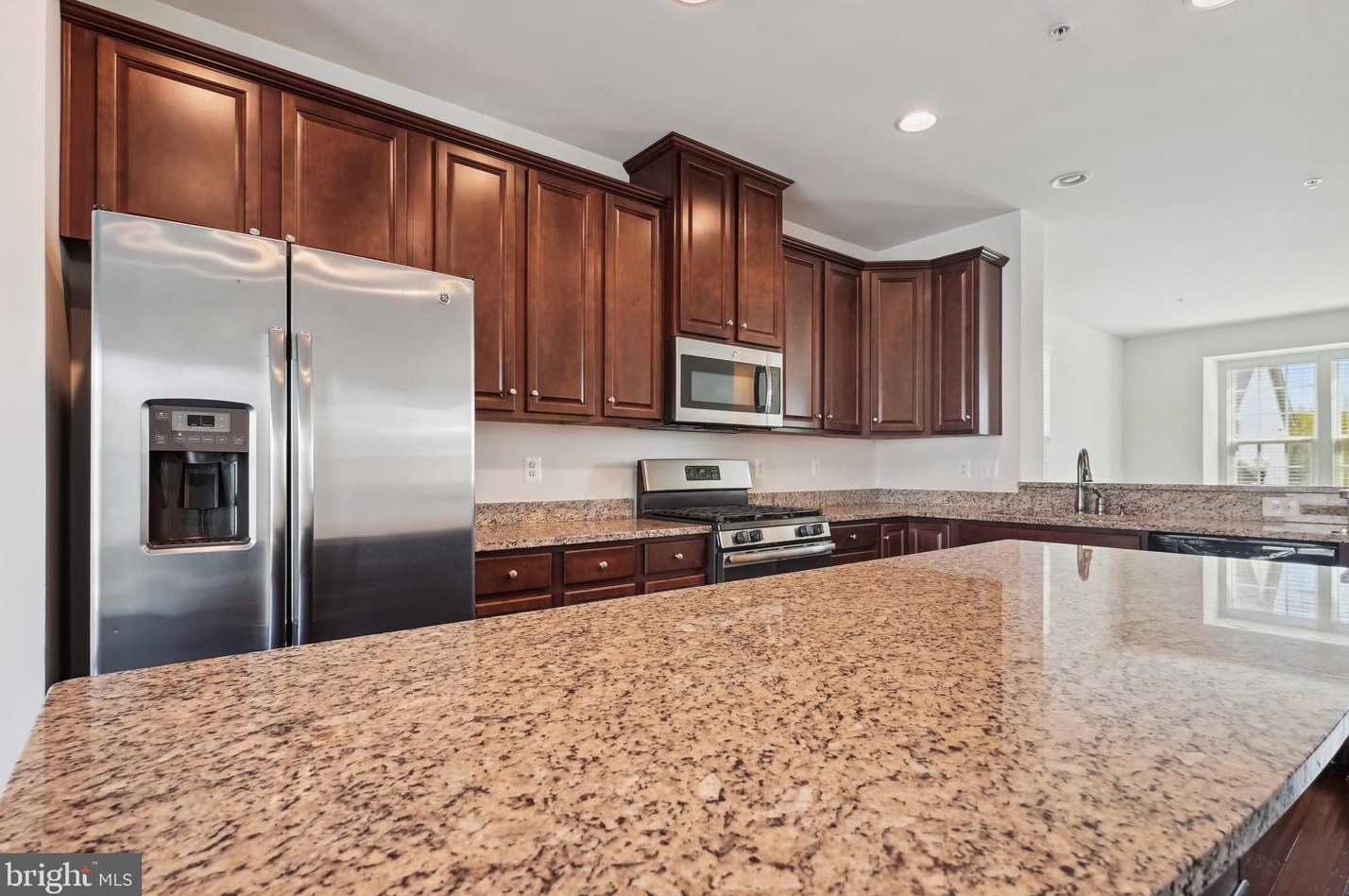 5638 Barnstormers Ln, Waldorf MD  20602 exterior