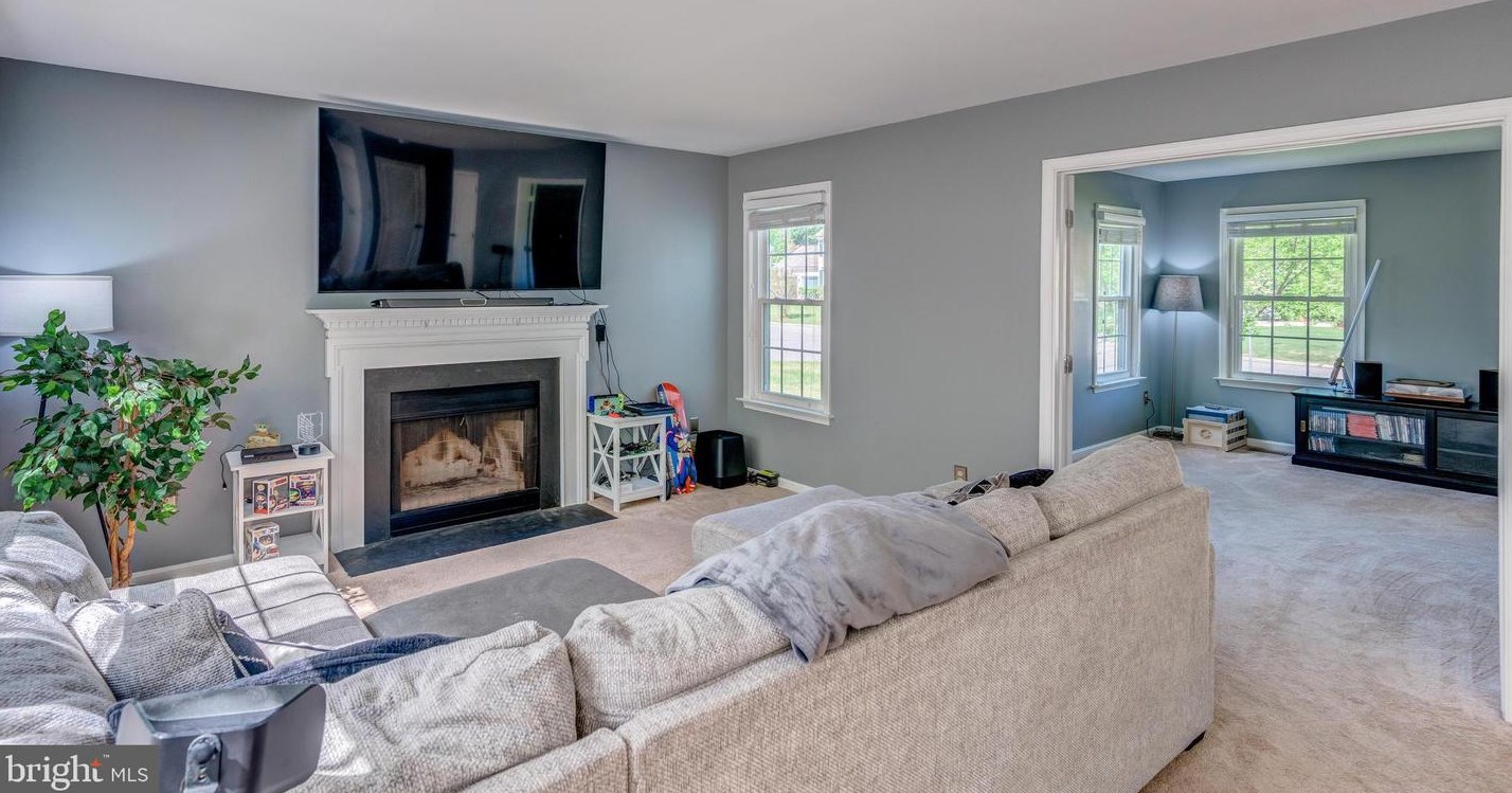 11642 Cygnet Dr, Waldorf MD  20601-2633 exterior