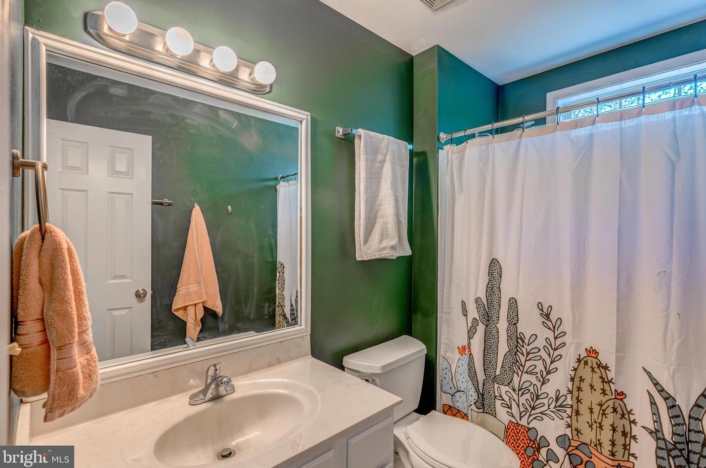 11642 Cygnet Dr, Waldorf MD  20601-2633 exterior