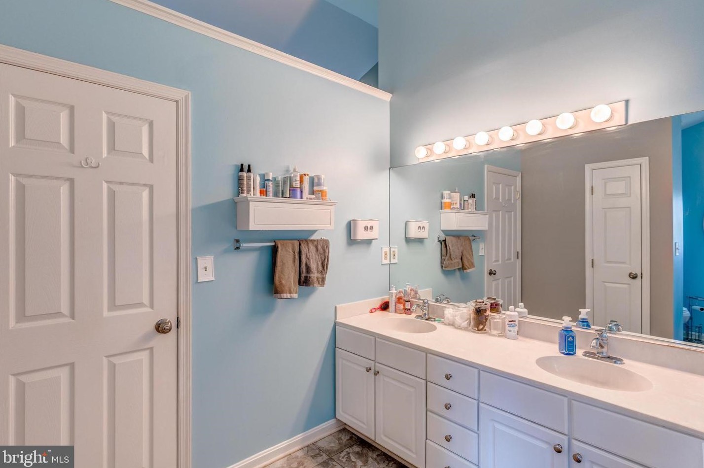 11642 Cygnet Dr, Waldorf MD  20601-2633 exterior