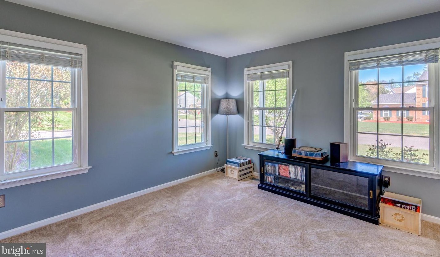 11642 Cygnet Dr, Waldorf MD  20601-2633 exterior