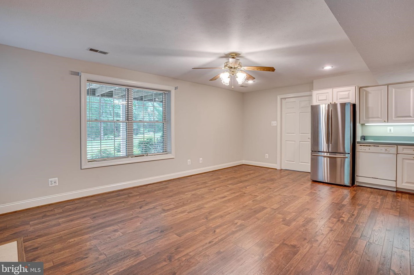 15660 Cloverleaf Ct, Hughesville MD  20637-2545 exterior