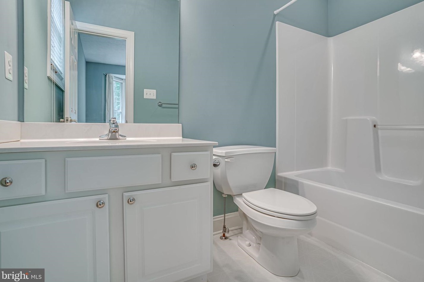 15660 Cloverleaf Ct, Hughesville MD  20637-2545 exterior