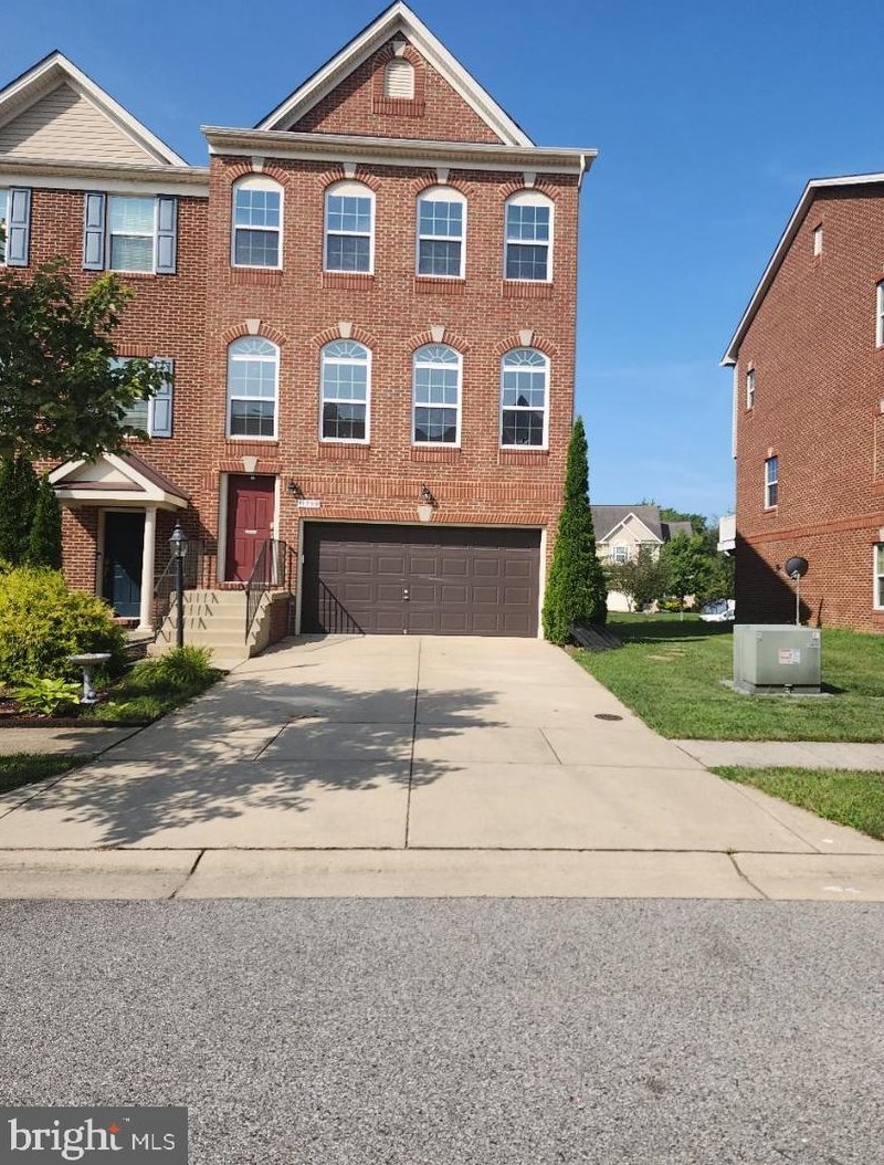 11709 Palm Desert Pl, Waldorf MD  20602-5100 exterior