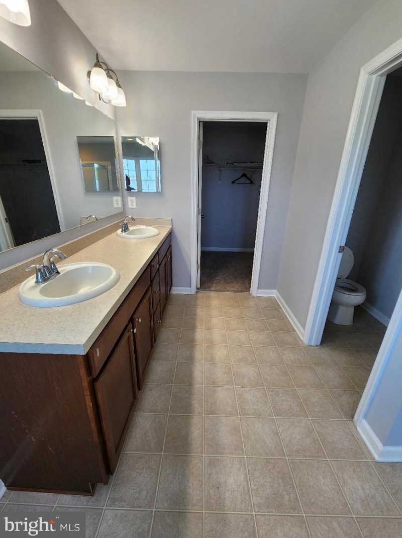 11709 Palm Desert Pl, Waldorf MD  20602-5100 exterior