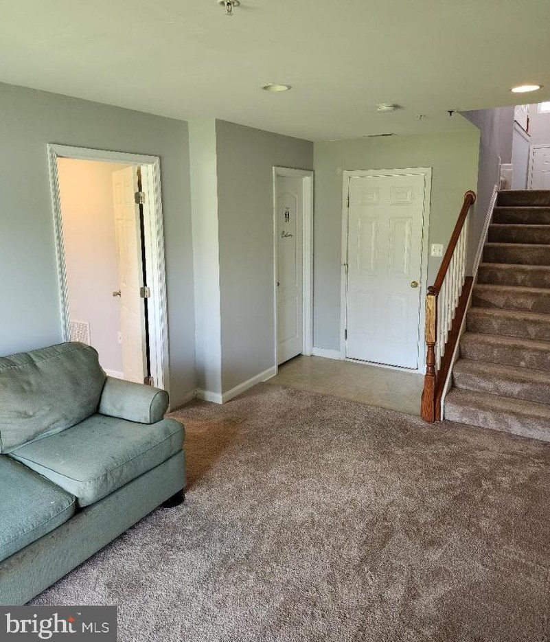11709 Palm Desert Pl, Waldorf MD  20602-5100 exterior