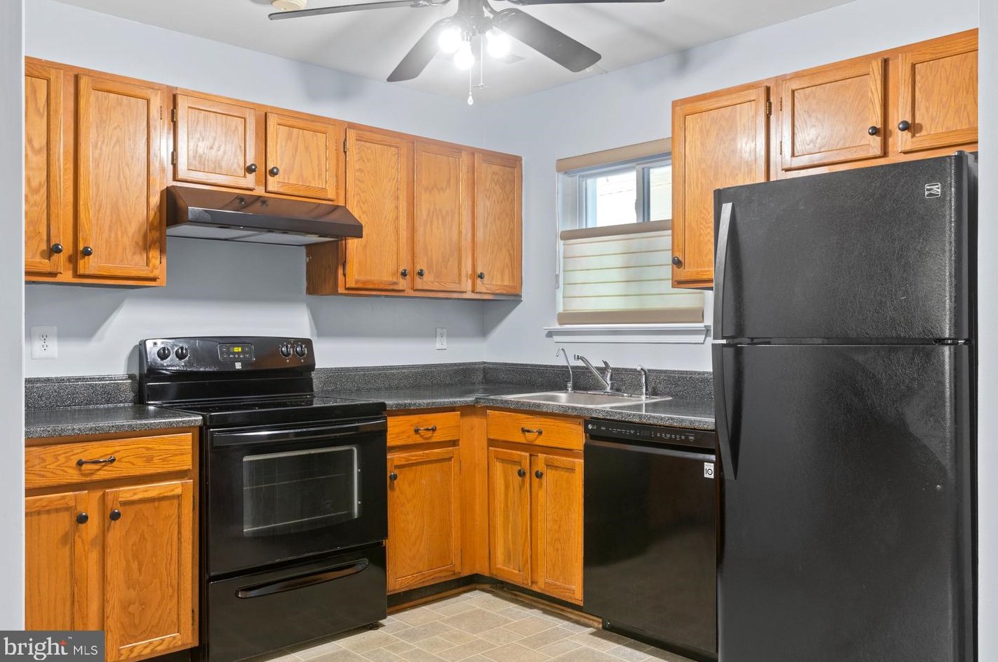 3090 Heathcote Rd, Waldorf, MD 20602-2596