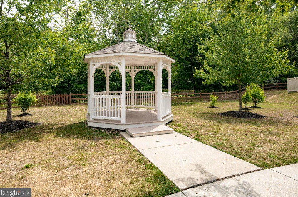 12201 Montreat Pl, Waldorf MD  20601 exterior