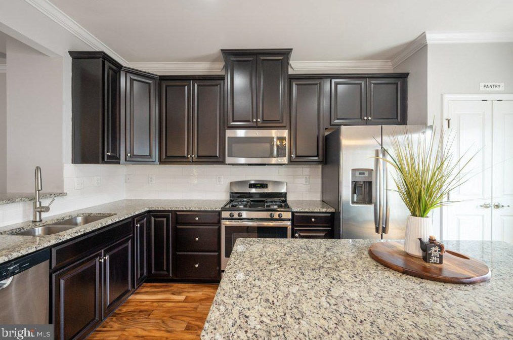 12201 Montreat Pl, Waldorf MD  20601 exterior