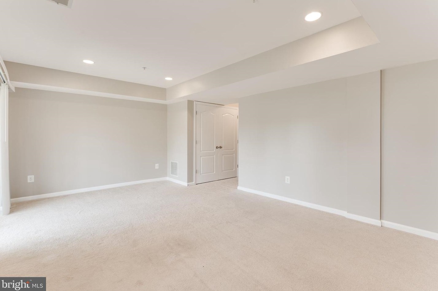 11762 Palm Desert Pl, Waldorf MD  20602-5100 exterior