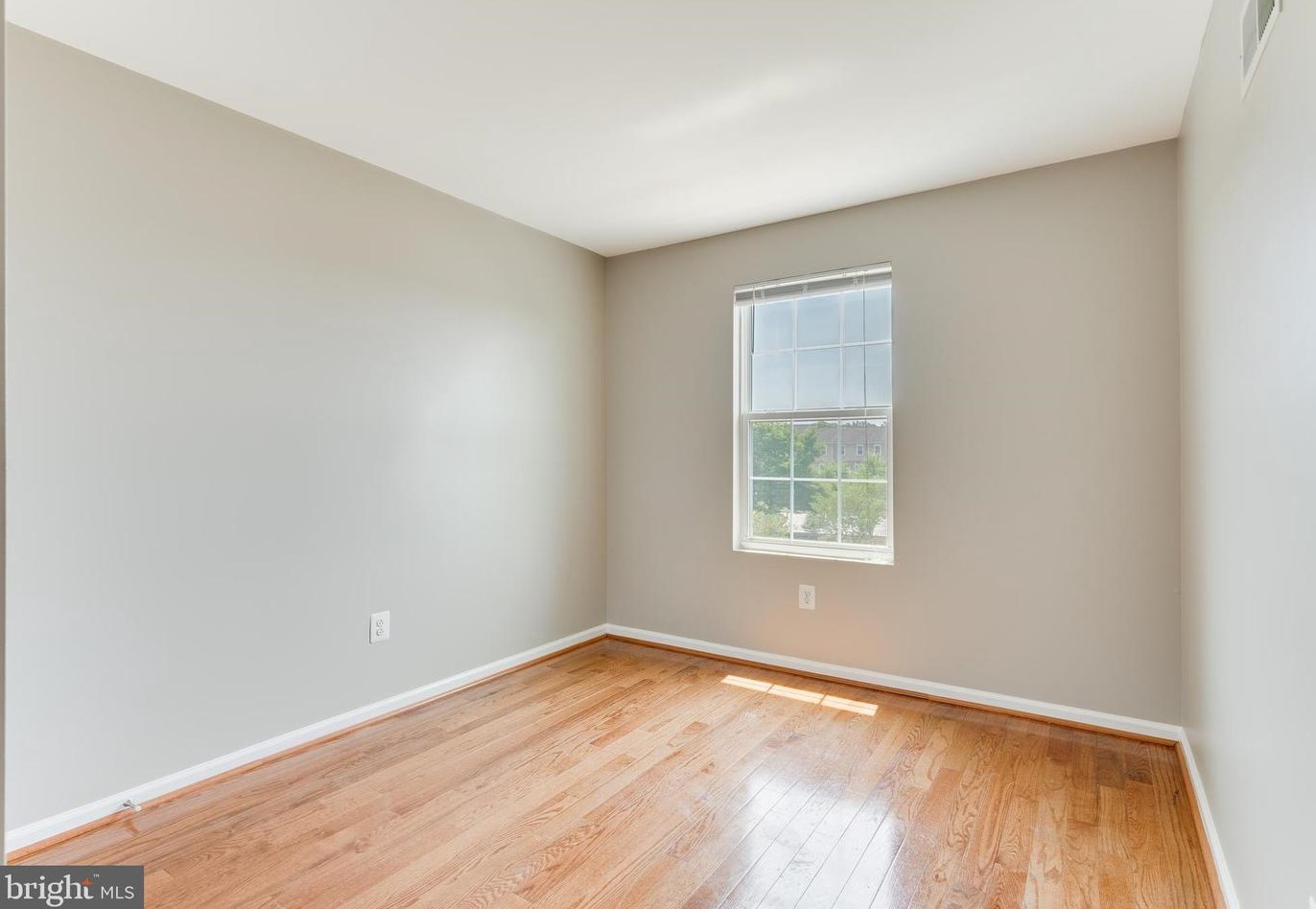 11762 Palm Desert Pl, Waldorf MD  20602-5100 exterior