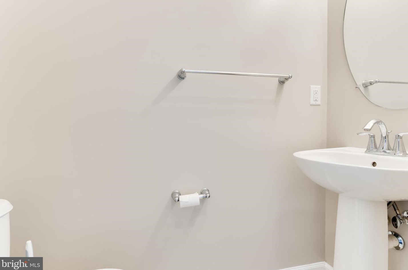11762 Palm Desert Pl, Waldorf MD  20602-5100 exterior
