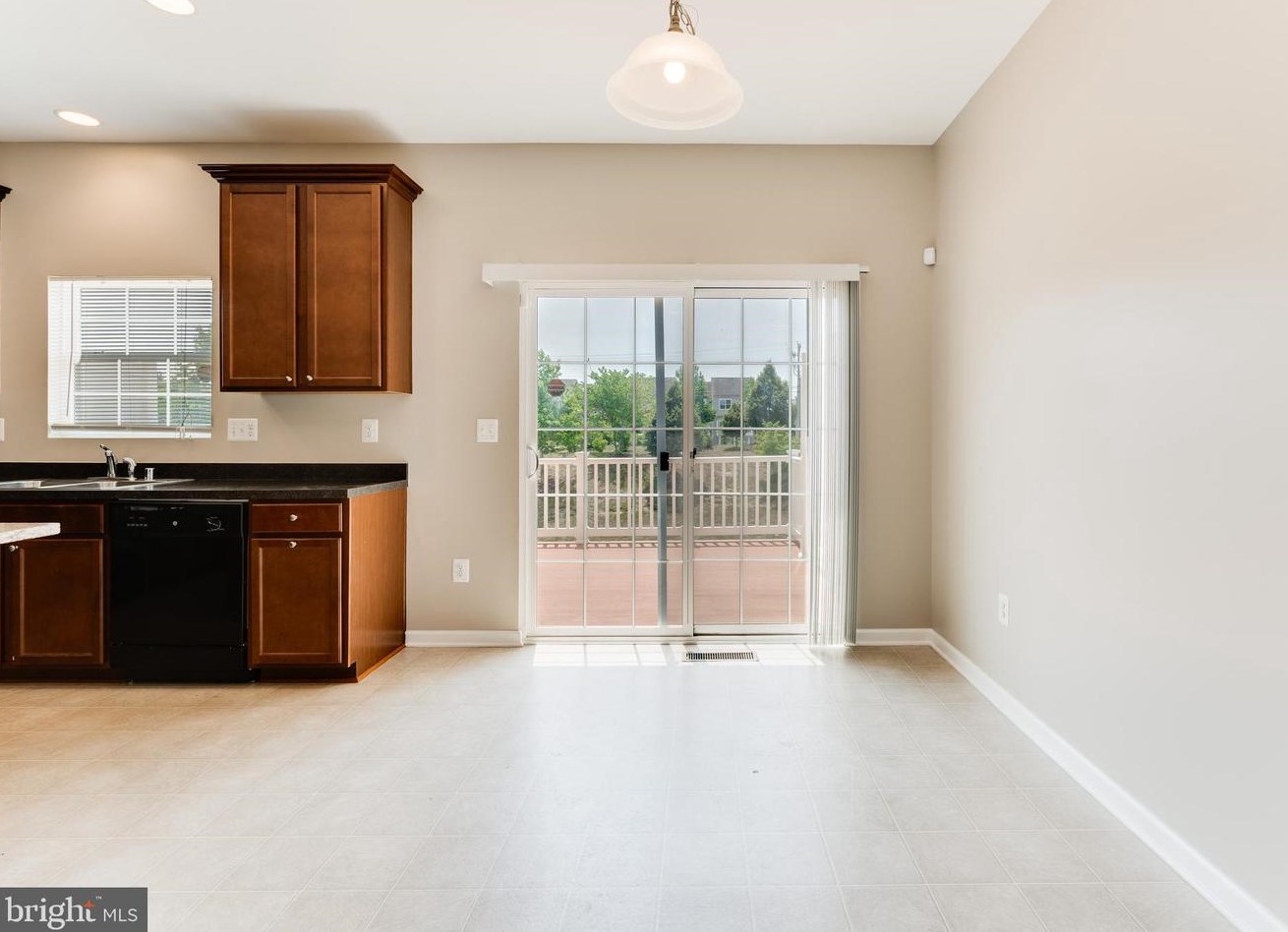 11762 Palm Desert Pl, Waldorf MD  20602-5100 exterior