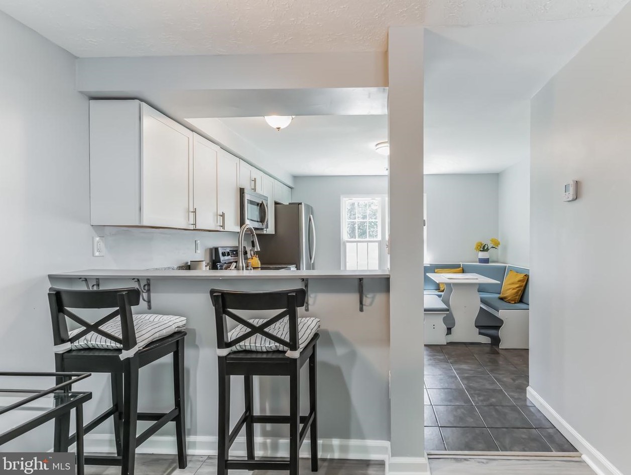 1572 Pin Oak Dr, Waldorf MD  20601-3587 exterior