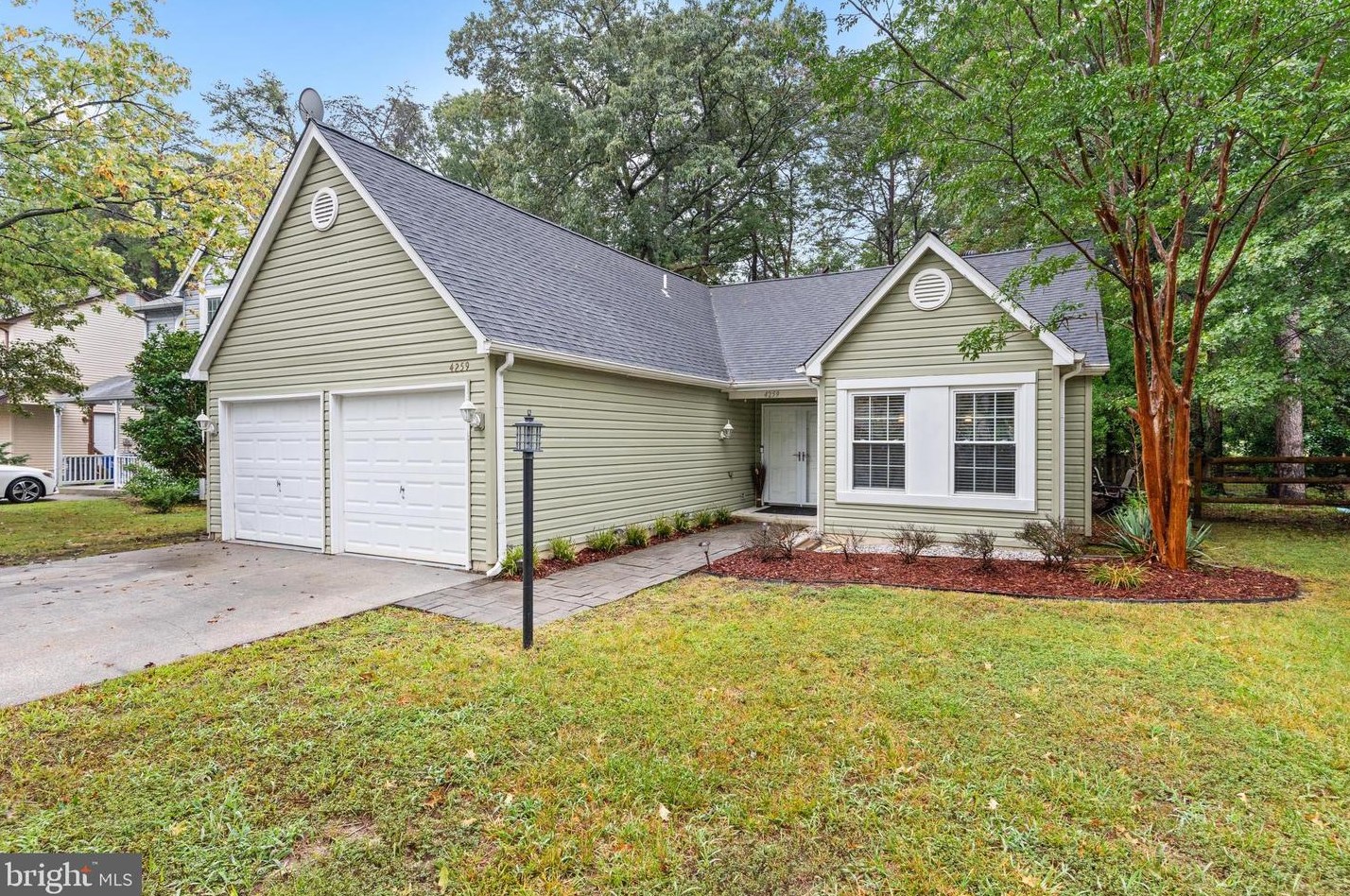 4259 Mockingbird Cir, Waldorf, MD 20603-4652