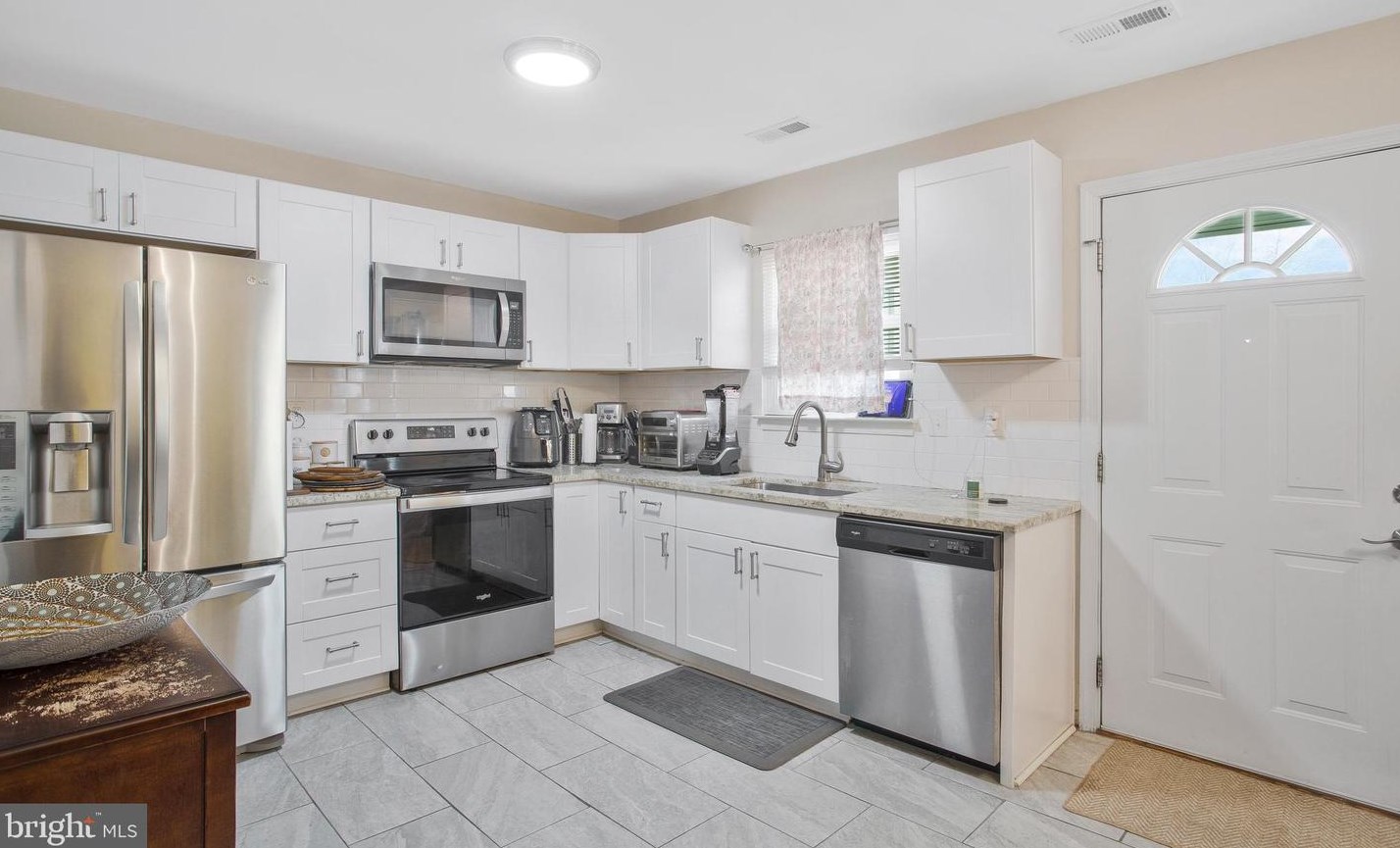 4374 Eagle Ct, Waldorf MD  20603-4554 exterior