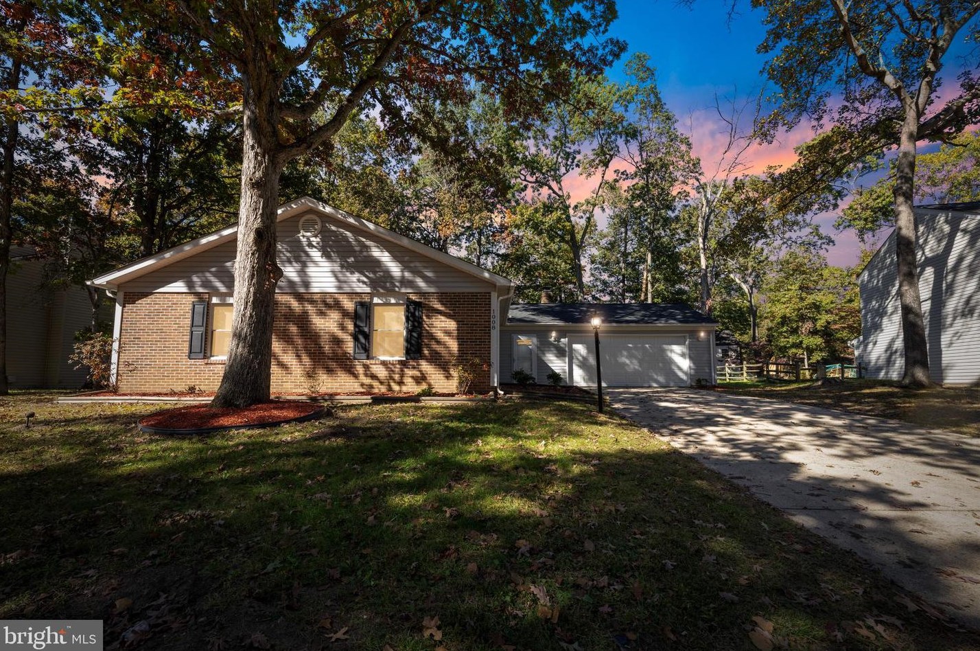 1008 Allward Dr, Waldorf, MD 20602