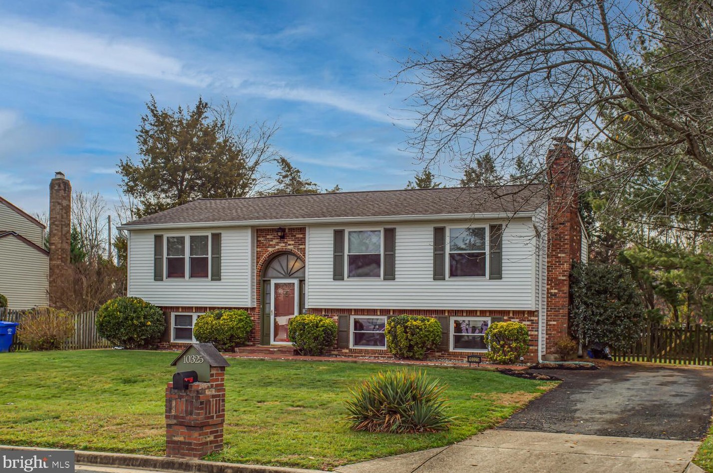 10325 Janice Pl, Waldorf, MD 20601