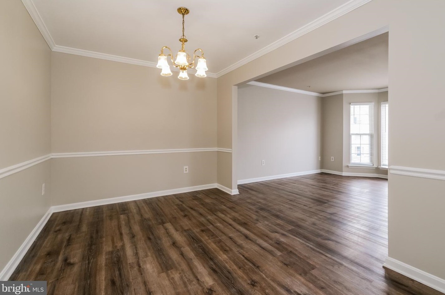 2542 Enterprise Pl, Waldorf MD  20601-4941 exterior