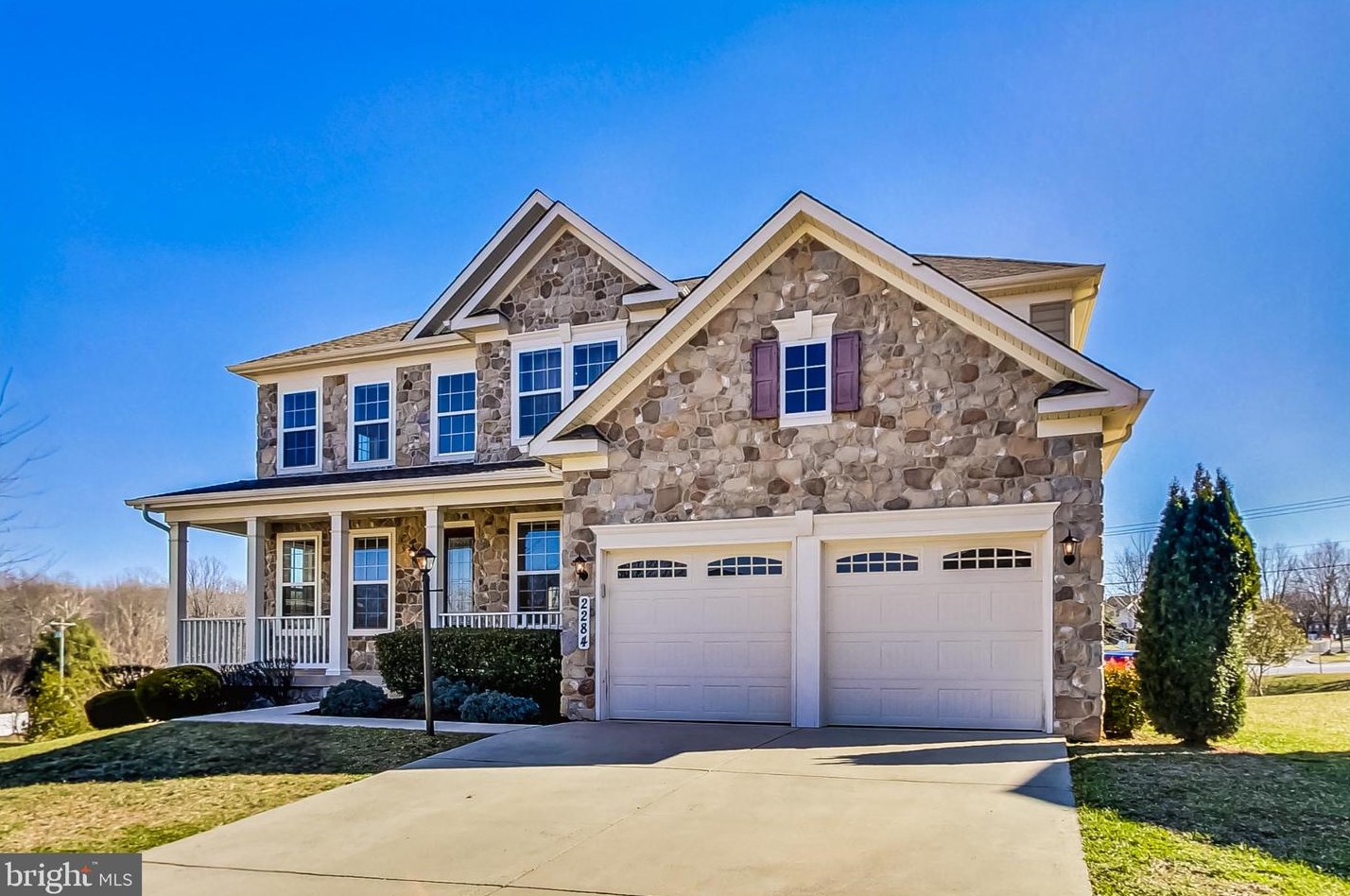 2284 Meadow Overlook Ct, Waldorf, MD 20603-4105