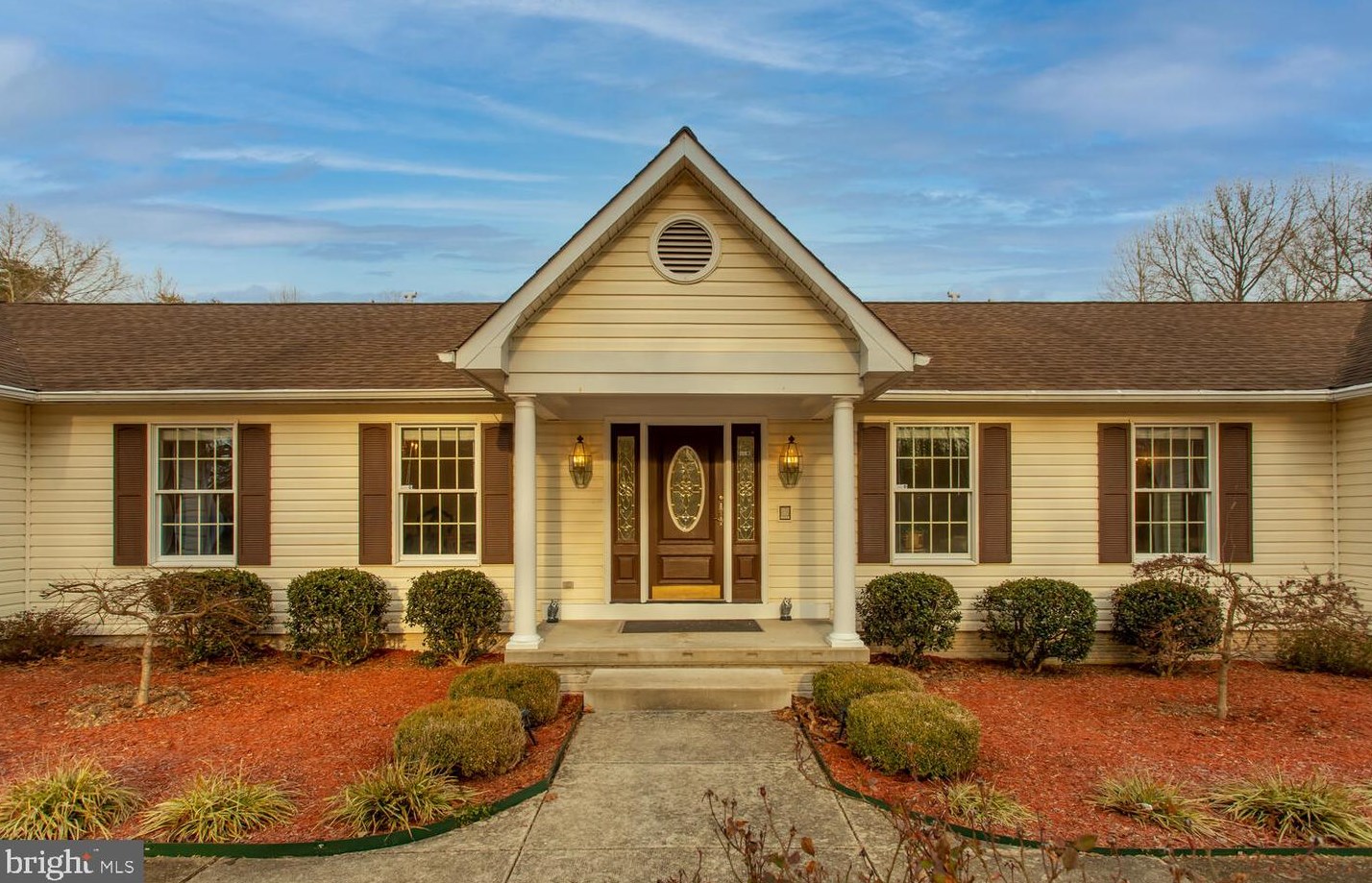 4550 Leonardtown Rd, Waldorf, MD 20601