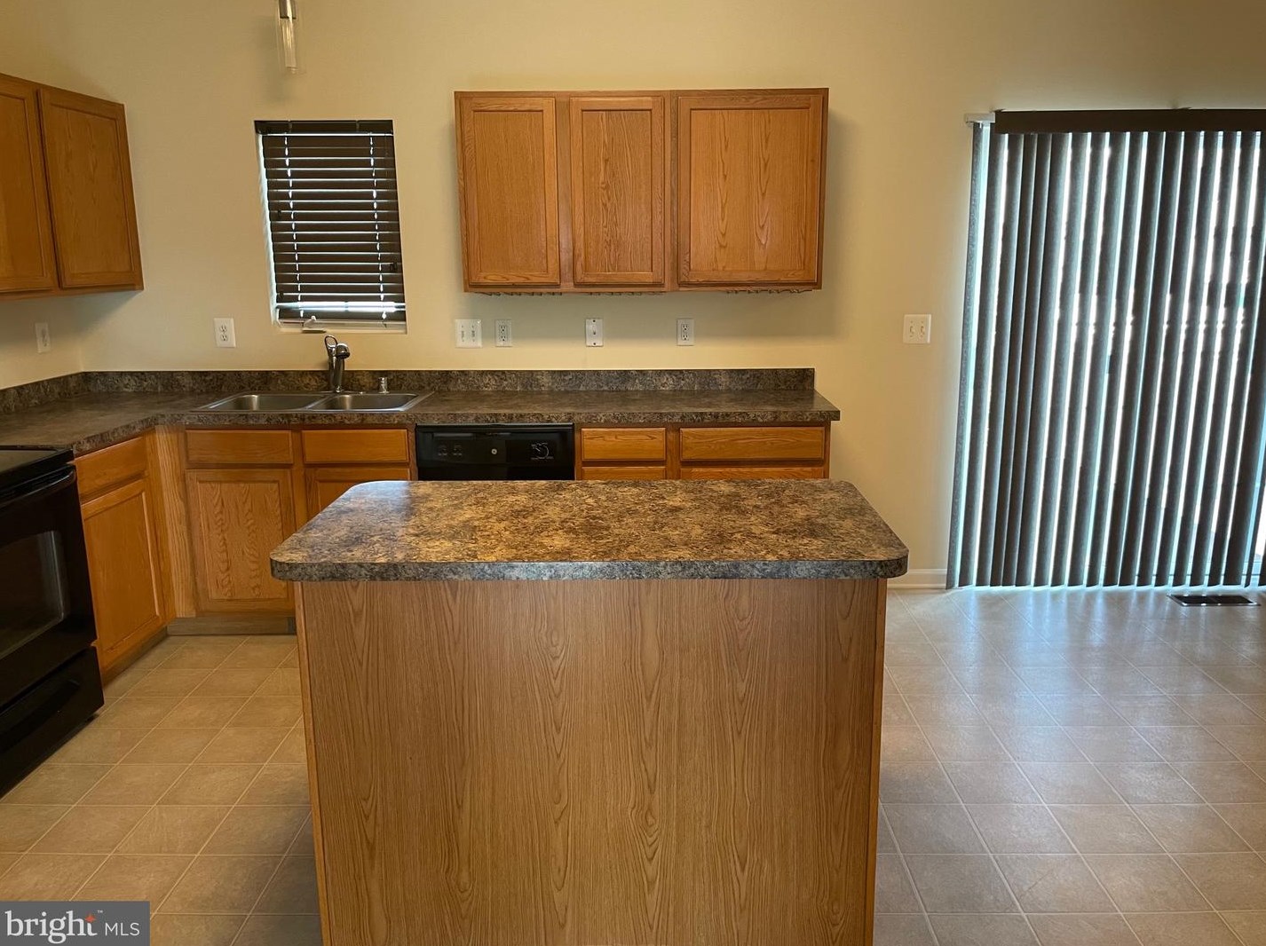 4856 Olympia Pl, Waldorf MD  20602-5103 exterior