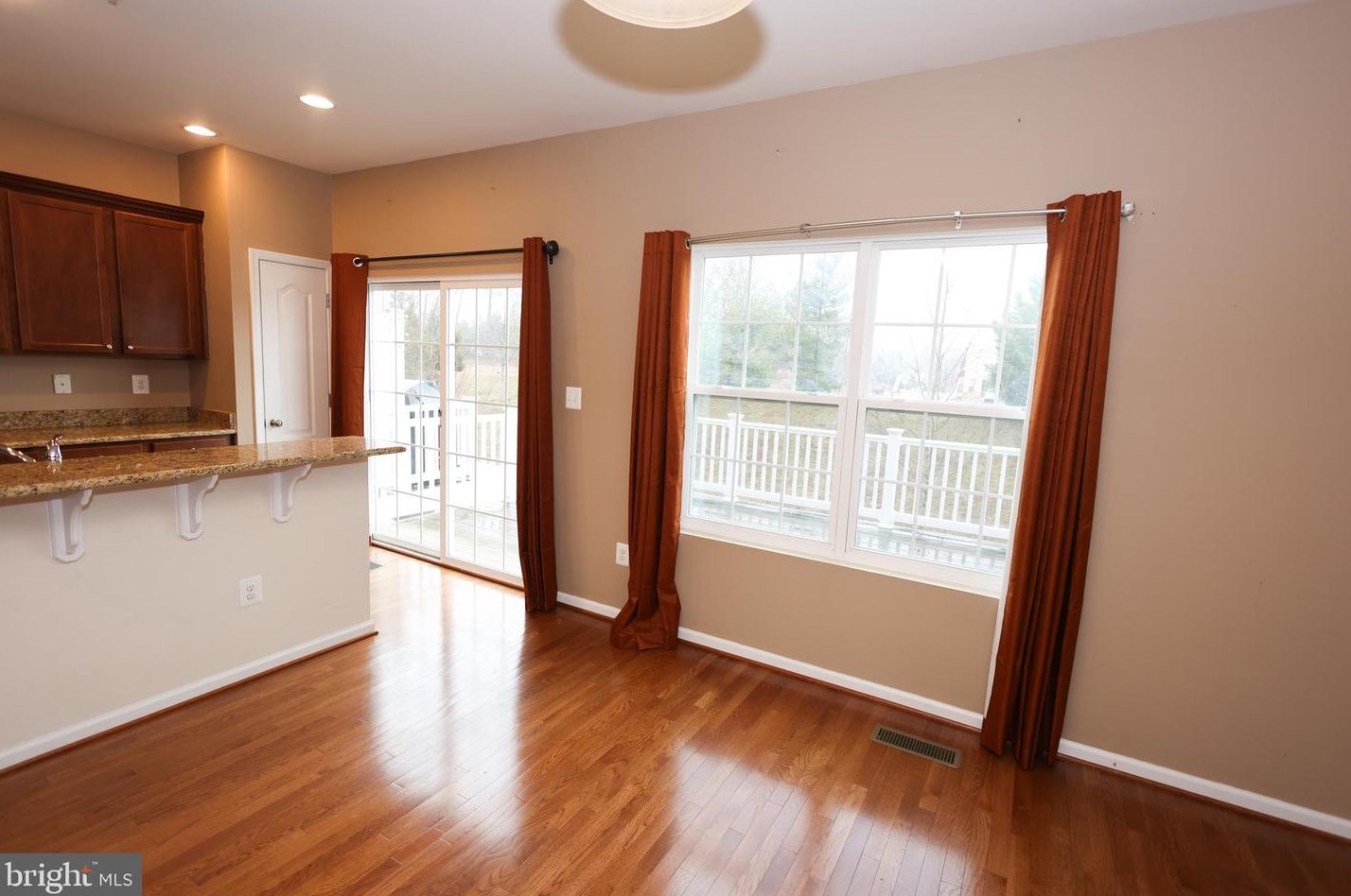 11728 Palm Desert Pl, Waldorf MD  20602-5100 exterior