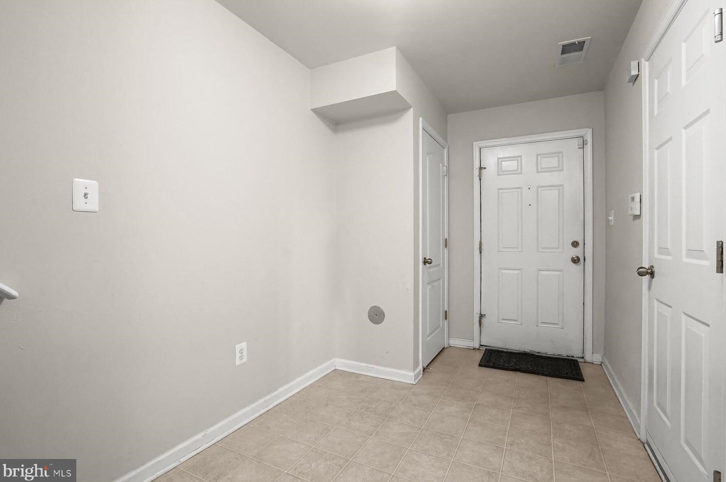 4883 Olympia Pl, Waldorf MD  20602-5109 exterior