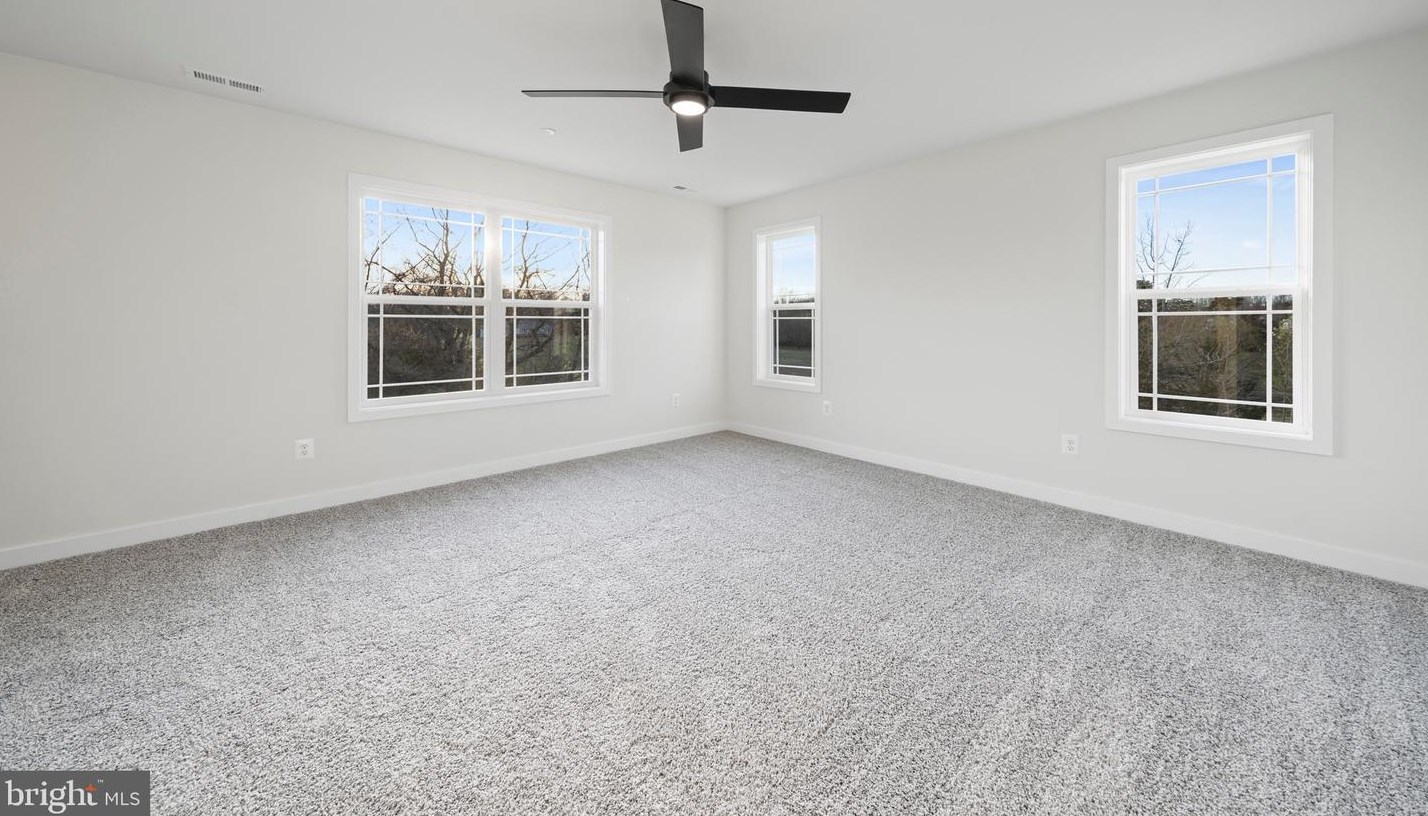 12831 Grosstown Rd, Hughesville MD  20637-2118 exterior