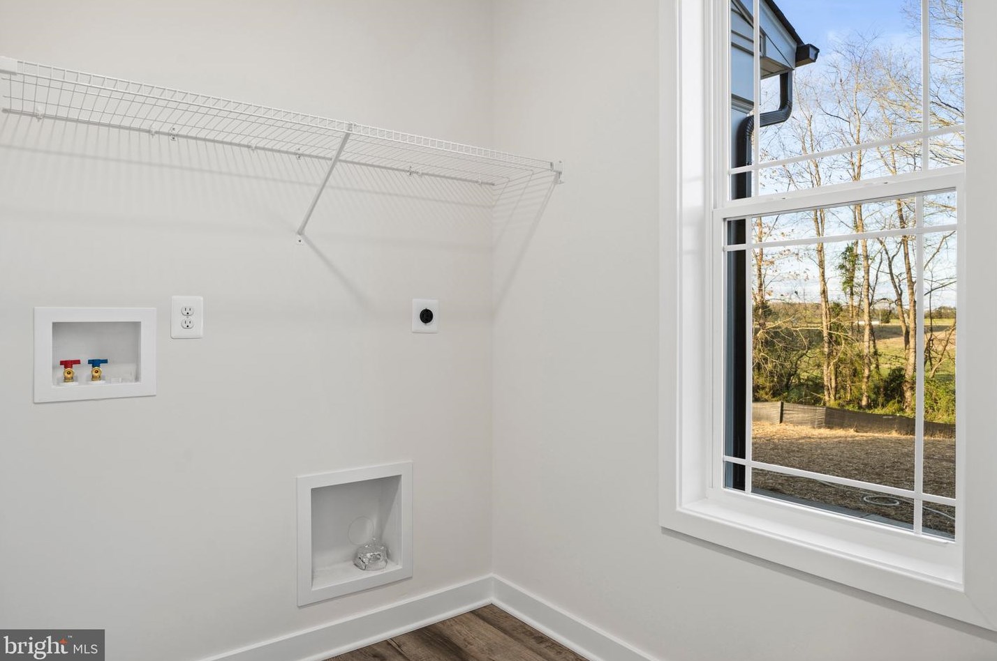 12831 Grosstown Rd, Hughesville MD  20637-2118 exterior