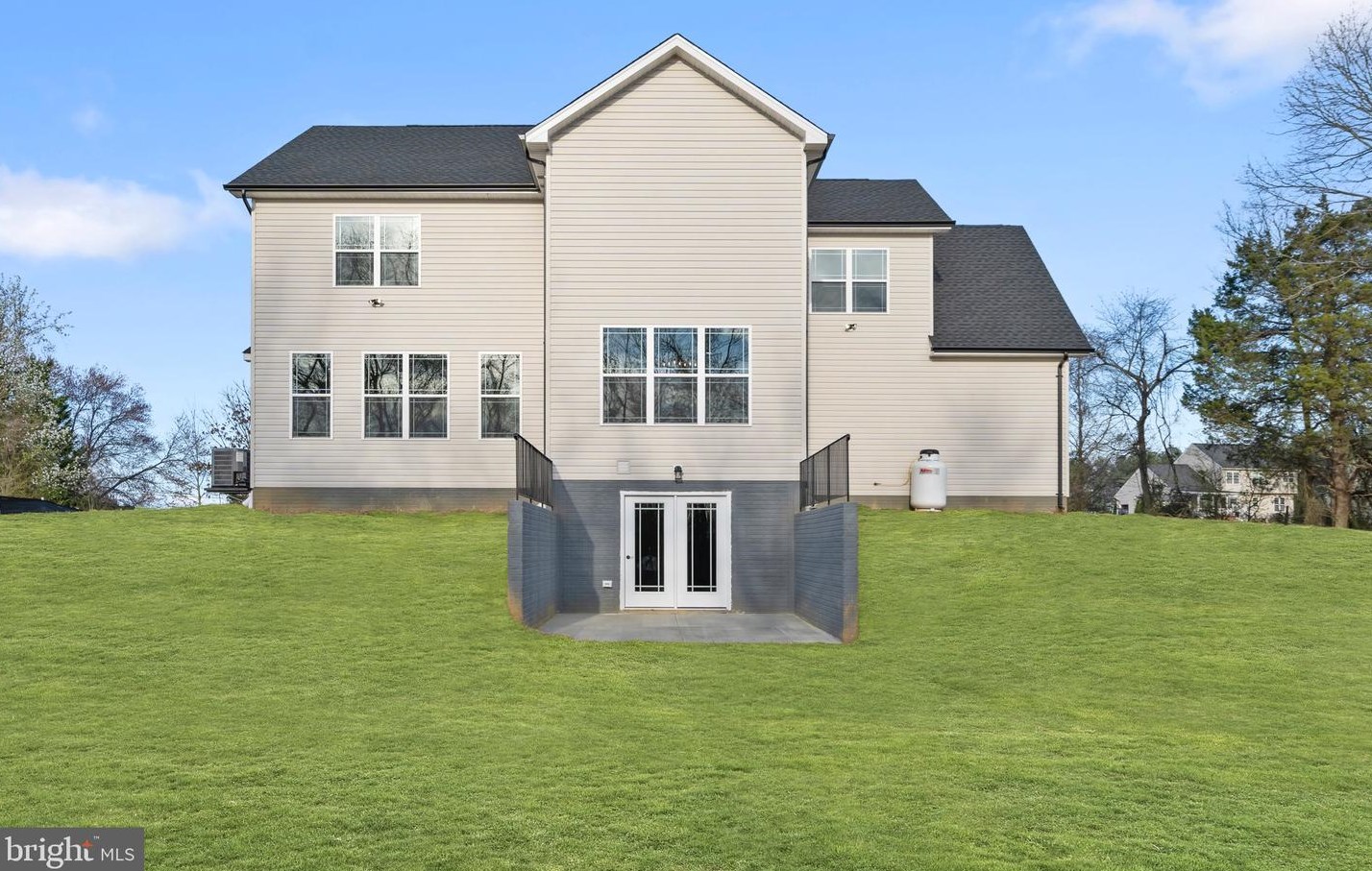 12831 Grosstown Rd, Hughesville MD  20637-2118 exterior