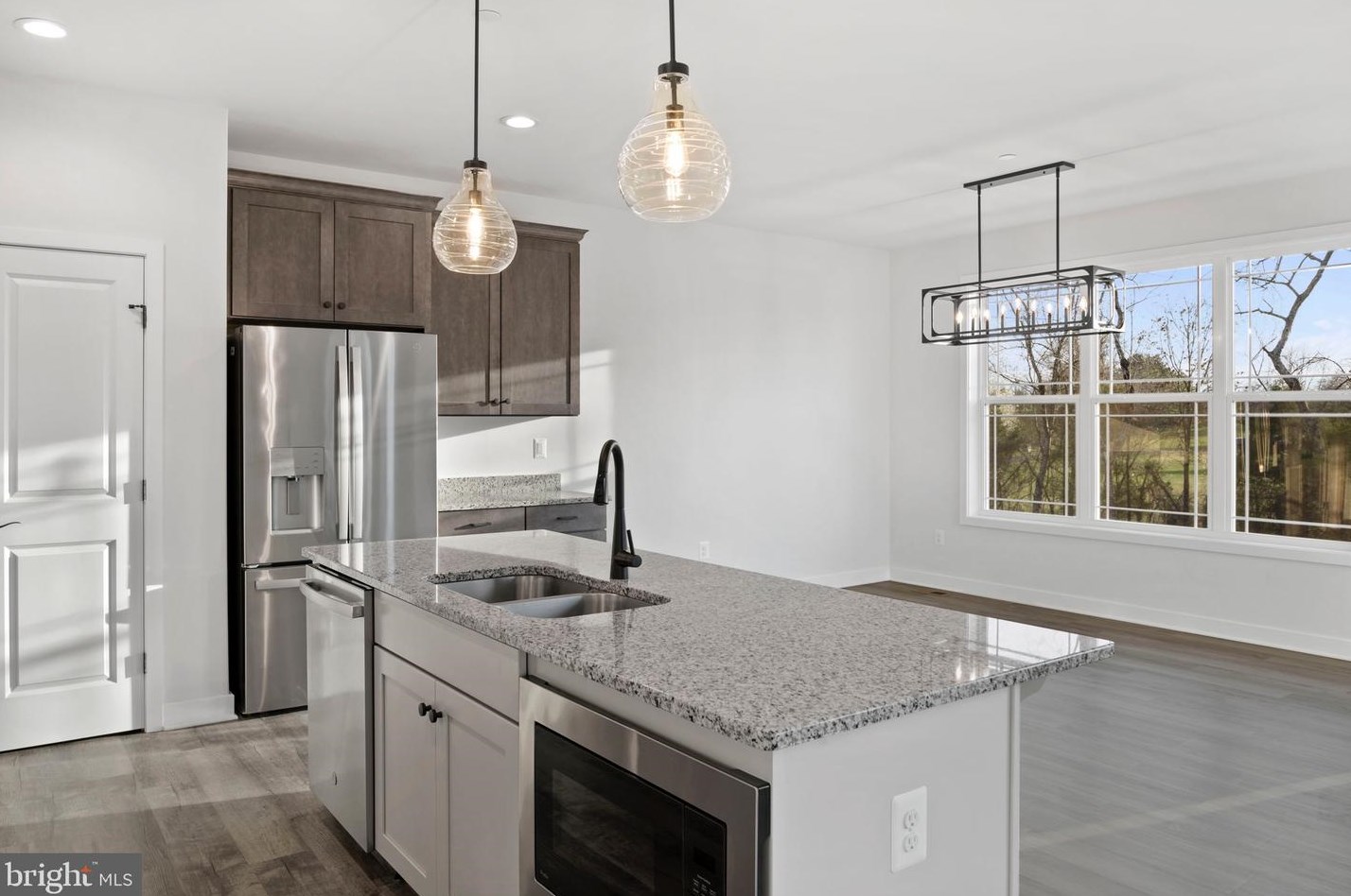 12831 Grosstown Rd, Hughesville MD  20637-2118 exterior