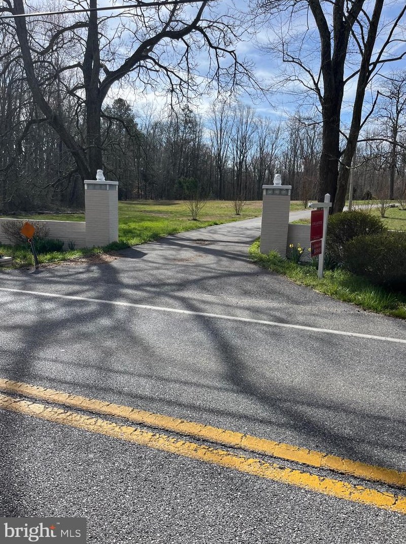 13693 Poplar Hill Rd, Waldorf, MD 20601