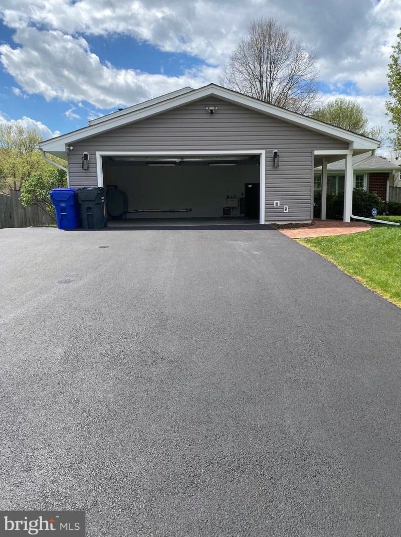 2430 Pinefield Rd, Waldorf, MD 20601