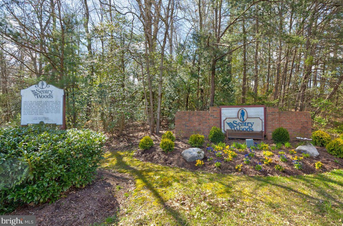 3933 Wintergreen Pl, Waldorf MD  20602-2655 exterior