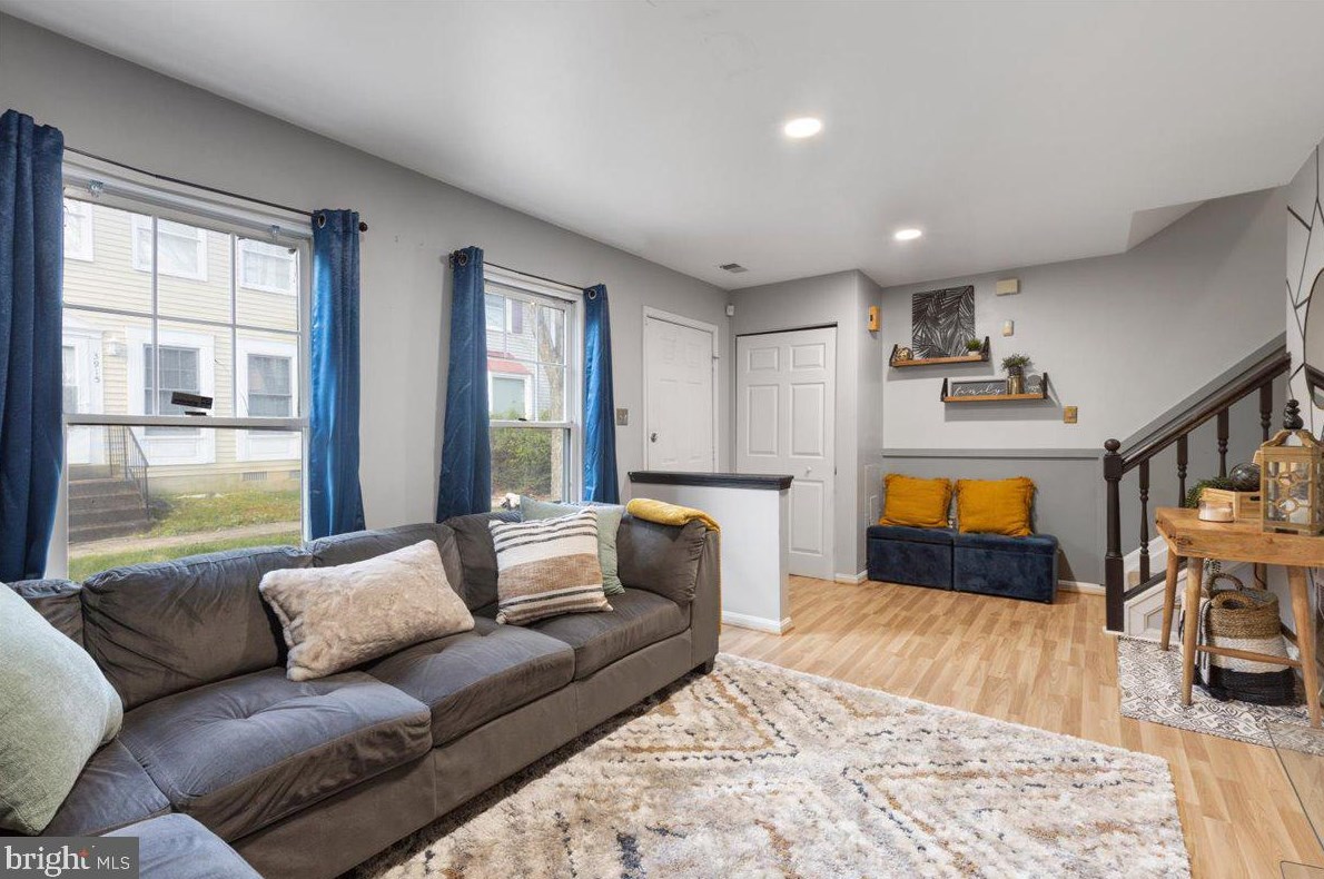 3933 Wintergreen Pl, Waldorf MD  20602-2654 exterior