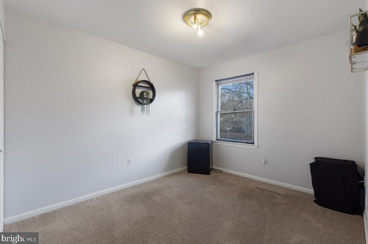 3933 Wintergreen Pl, Waldorf MD  20602-2655 exterior