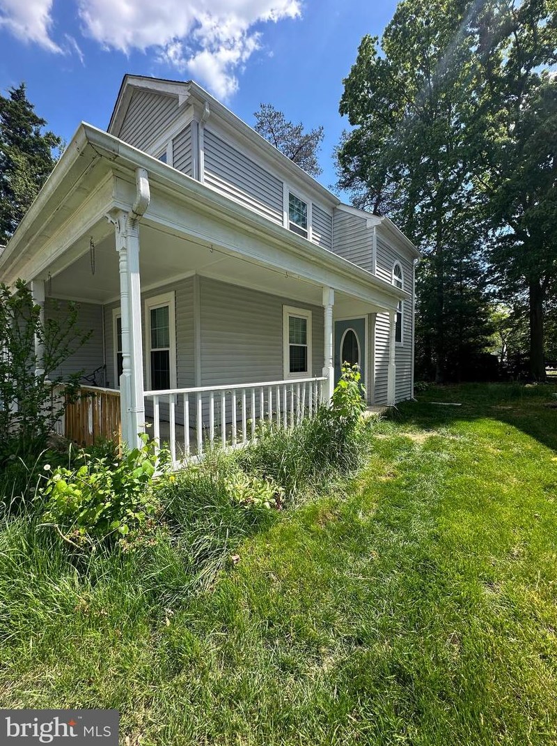 4223 Mockingbird Cir, Waldorf, MD 20603-4633