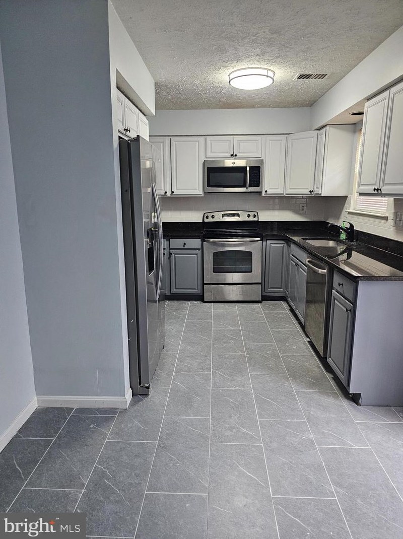 6079 Tapir Pl, Waldorf, MD 20603