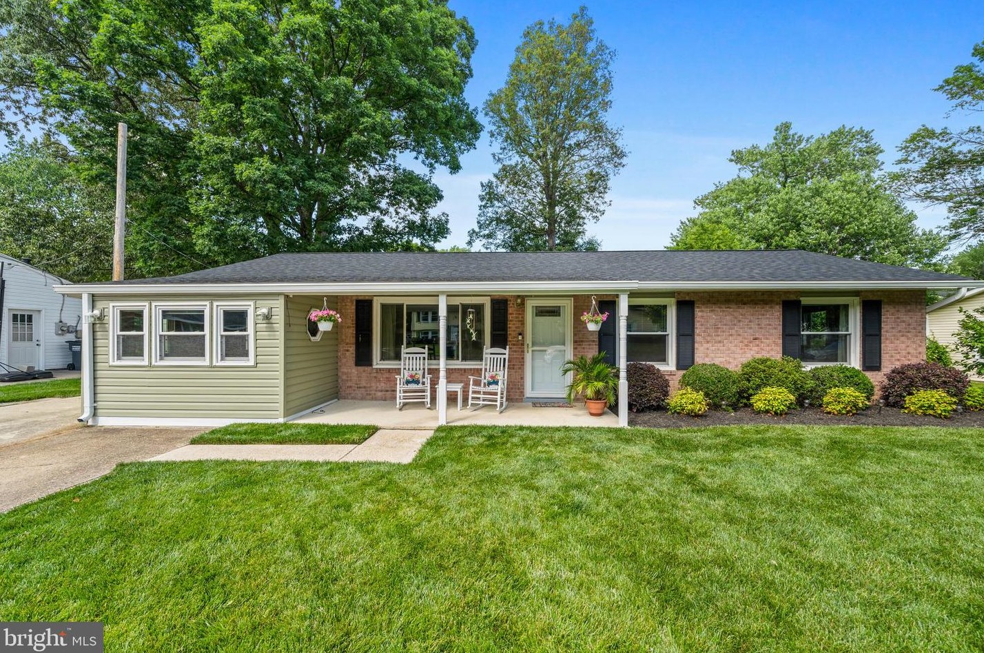 314 Rivermont Dr, Waldorf, MD 20602
