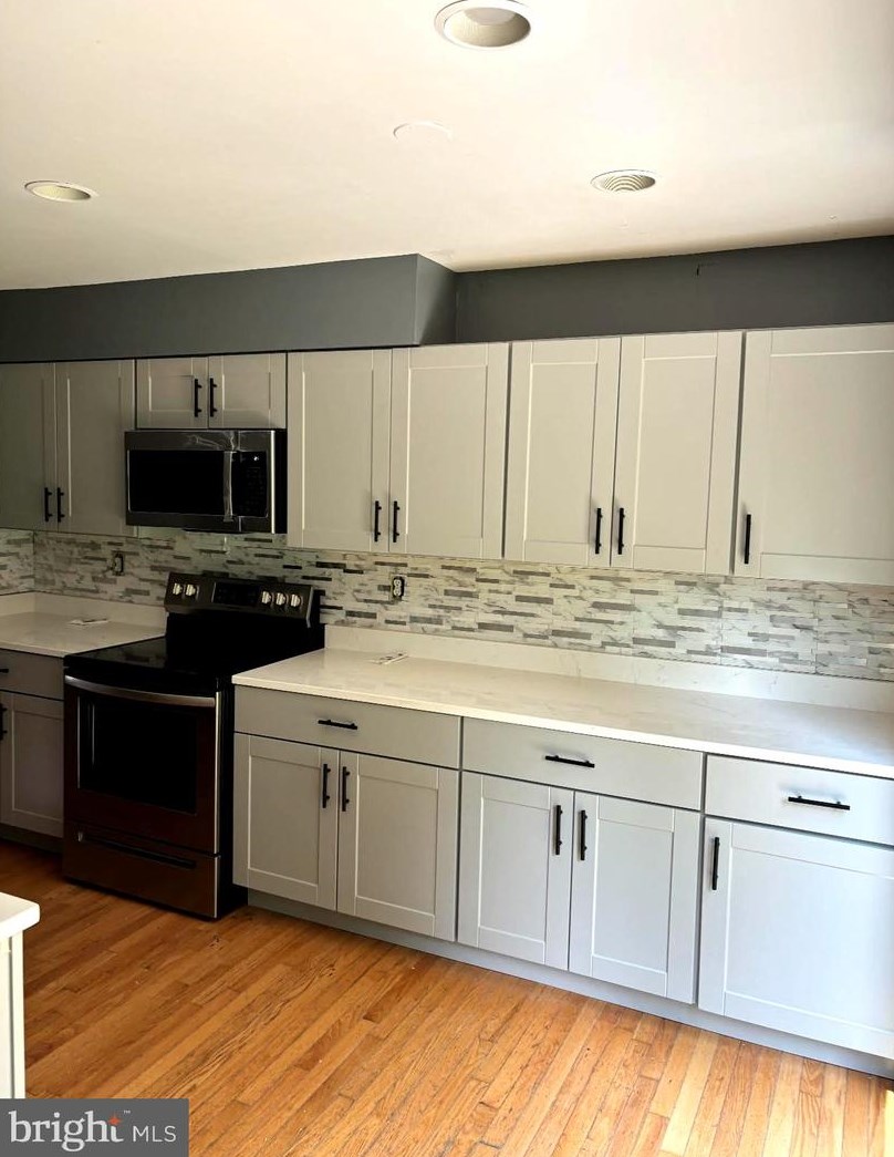 3248 Ryon Ct, Waldorf, MD 20601