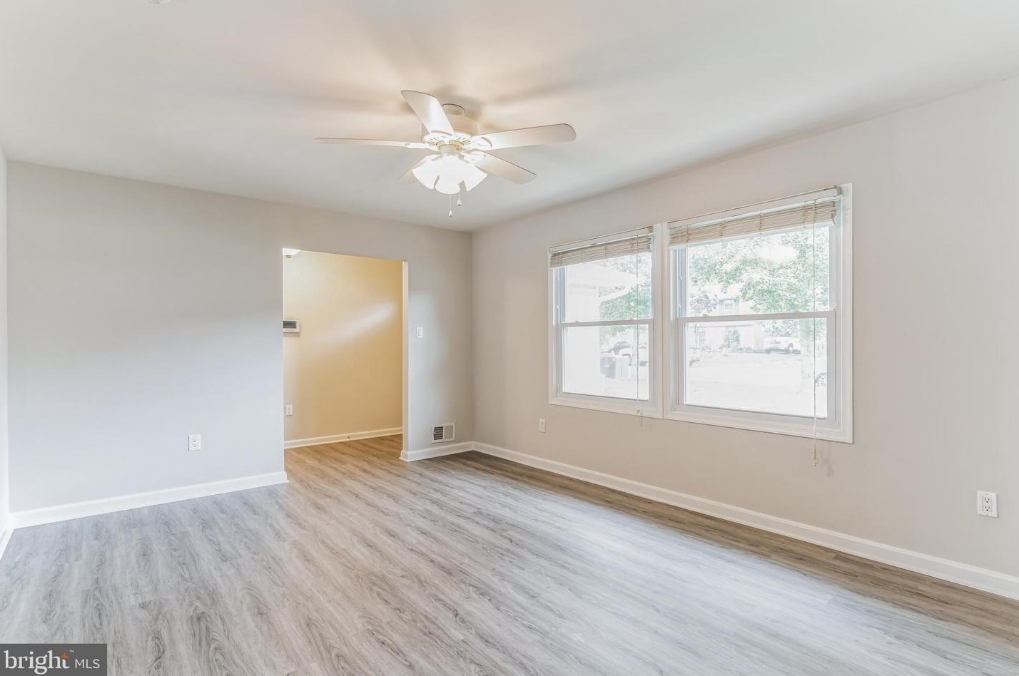66 Garner Ave, Waldorf, MD 20602-2926