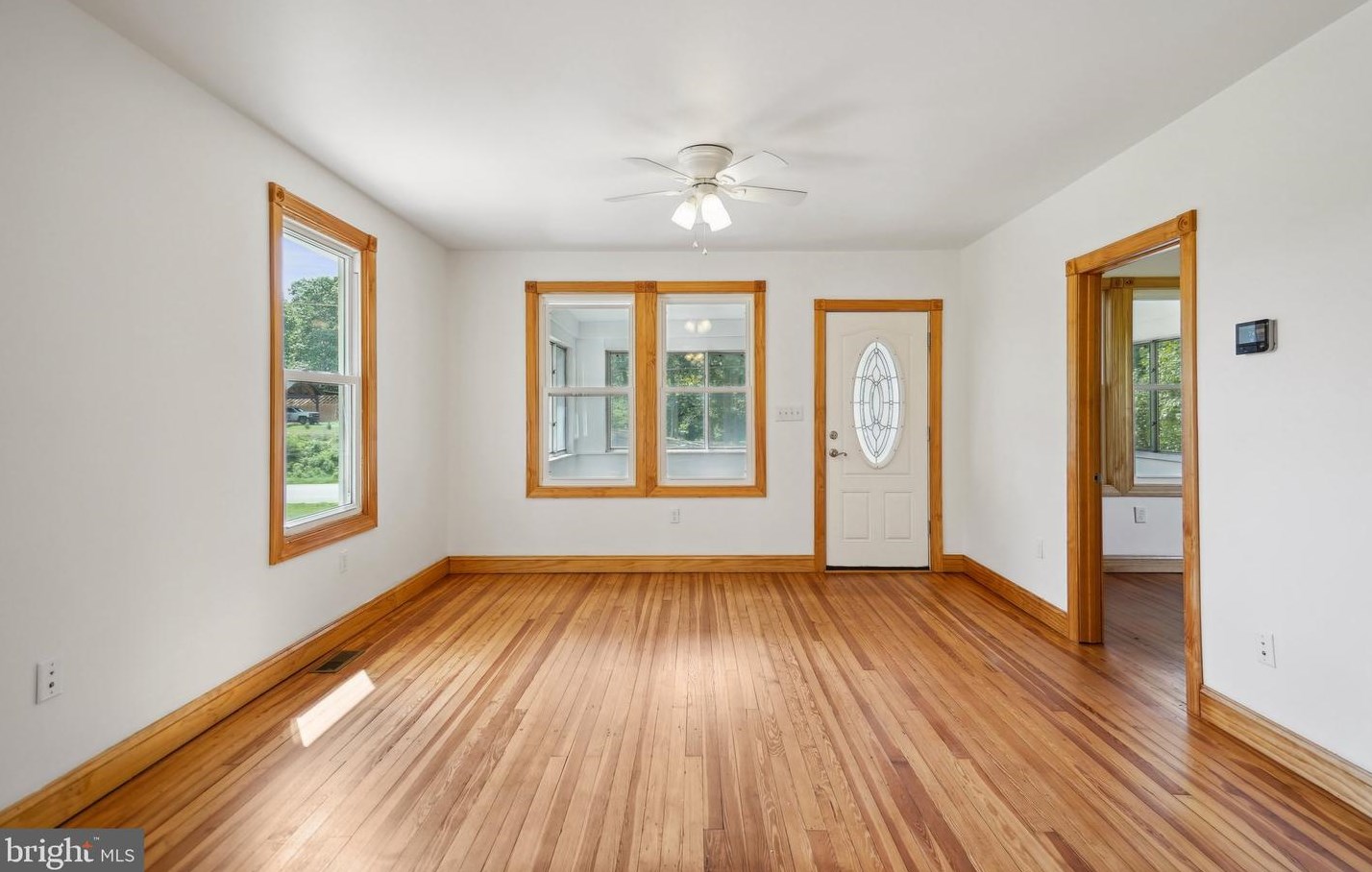 15650 Prince Frederick Rd, Hughesville, MD 20637