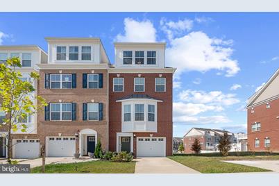 11648 Dorothy Sayers Pl, White Plains, MD 20695 - Photo 1