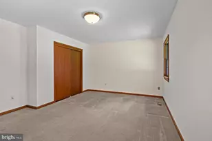 10918 Timothy Ct, White Plains, MD 20695 - Photo 12