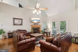 14715 Jennifer Ct, Issue, MD 20645 - Photo 4
