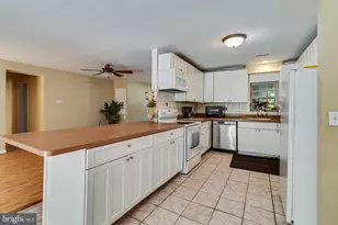 12475 Helen Fowlers Pl, Hughesville, MD 20637 - Photo 14