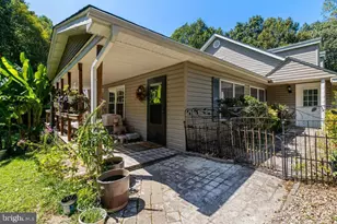 12475 Helen Fowlers Pl, Hughesville, MD 20637 - Photo 10