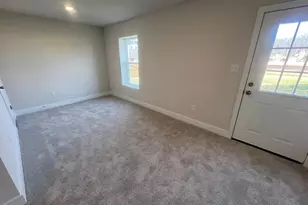 10627 Roundstone Ln, White Plains, MD 20695 - Photo 16